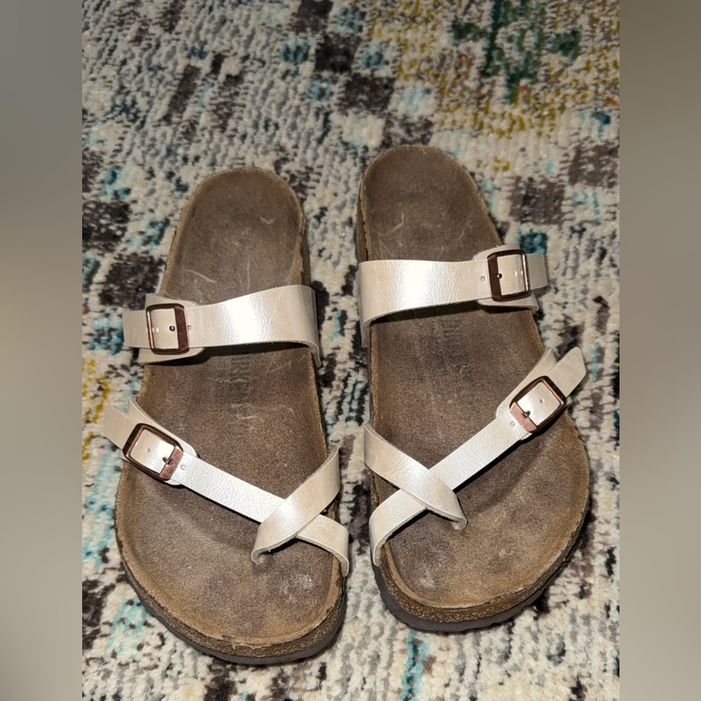 Birkenstock Cream Strappy Sandals